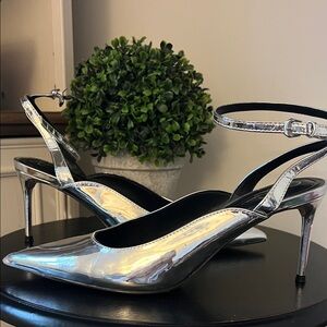 Jessica Simpson Metallic Silver Heels
